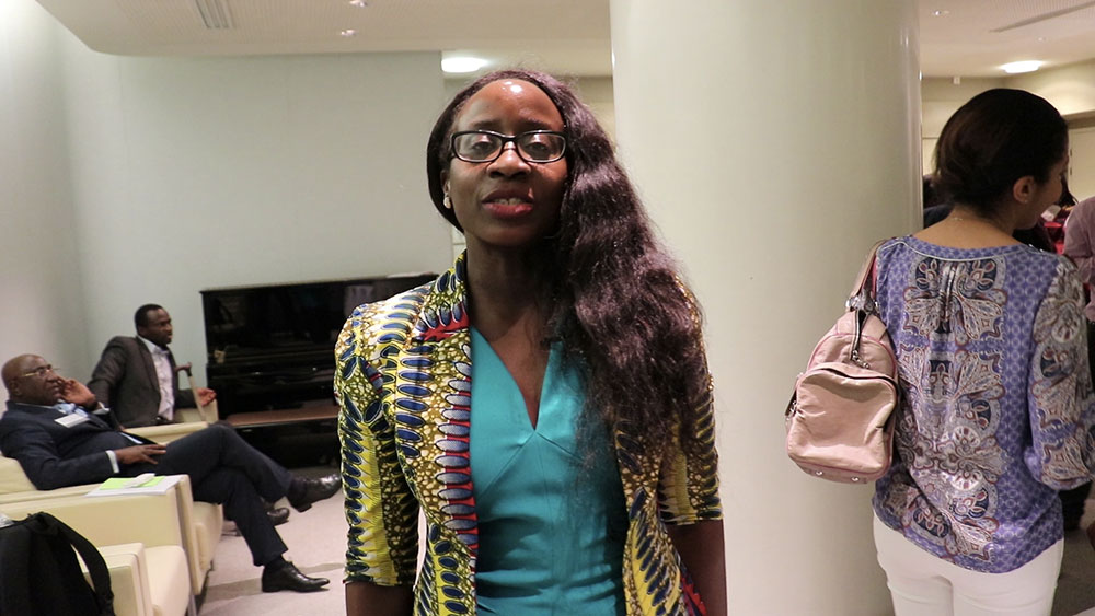 Pamela Meuleye, Leader en Elle